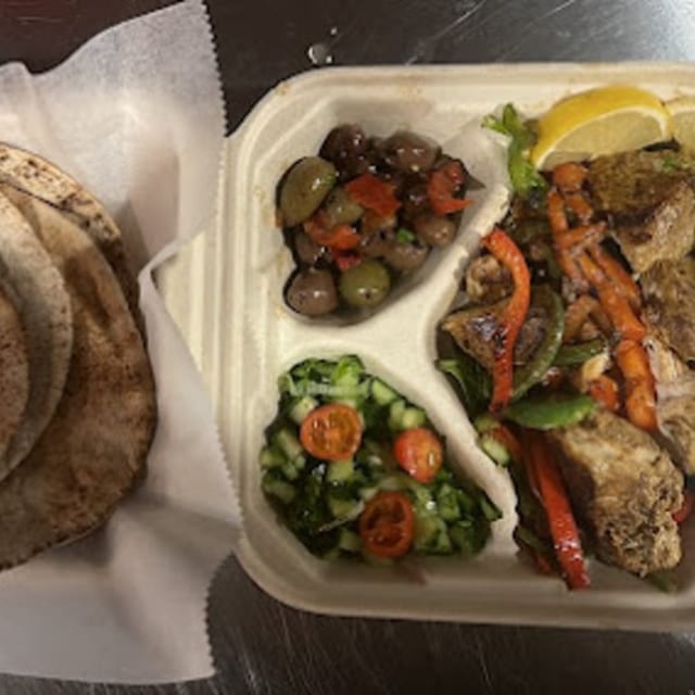 Lamb and Chicken Platter.
