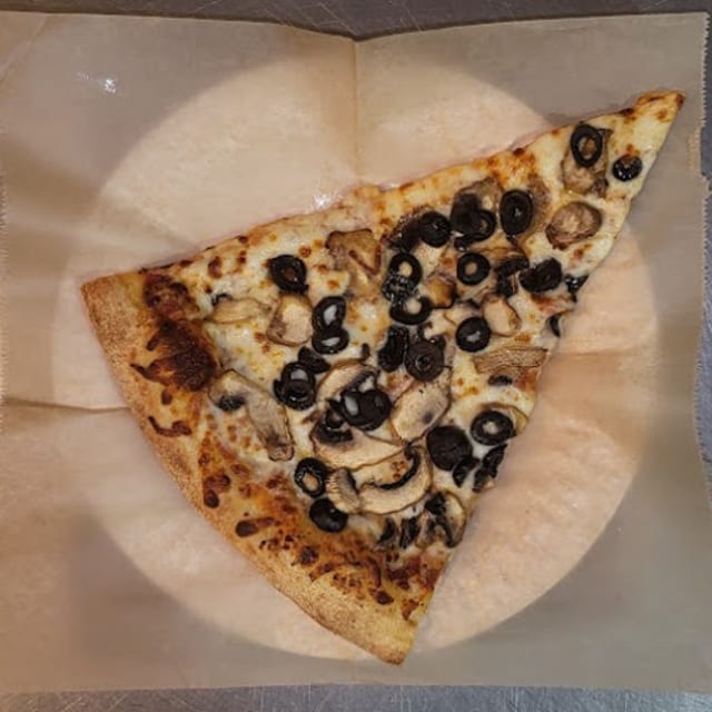 Veggie Pizza Slice.